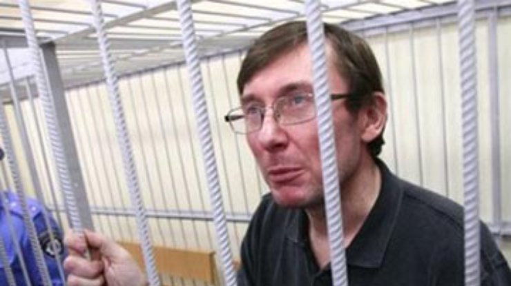 Возобновлен суд против Луценко по делу отравления Ющенко (обновлено)
