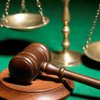 Лавринович говорит, что иностранные суды Украине - не указ