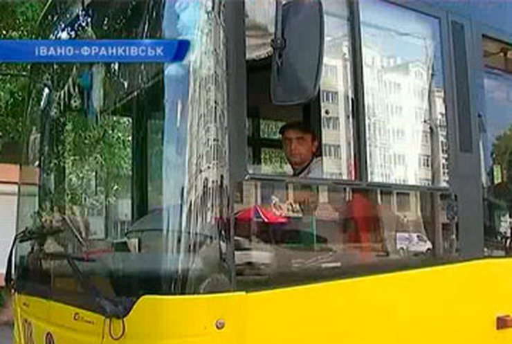 В троллейбусах Ивано-Франковска появились системы GPS-навигации
