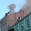 Неподалеку от НСК "Олимпийский" горел пятиэтажный жилой дом