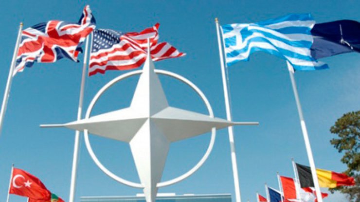 НАТО займется проблемой сбитого турецкого самолета