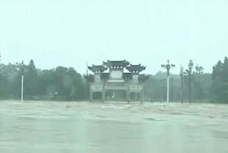 Китай страдает от сильных наводнений