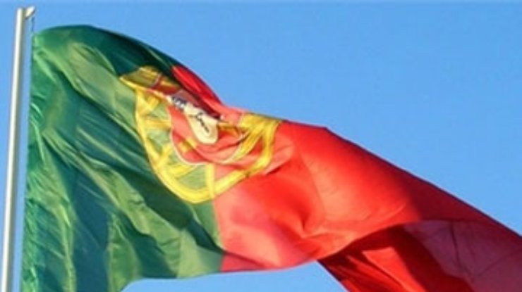 КС Португалии наложил запрет на отмену премий