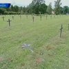 На военном кладбище во Франции осквернили более 50 могил