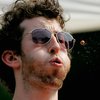 В США определили лучшего плевателя вишневых косточек