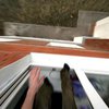 На Виннитчине из окна пятого этажа выпала 16-летняя девушка