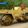 Водителя асфальтоукладчика обвинили в том, что он "подрезал" Хонду