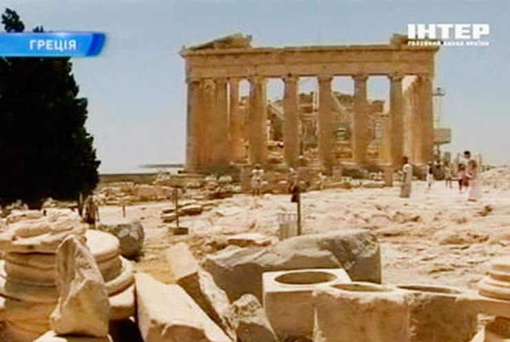 В Афинах из-за жары ограничили доступ к Акрополю