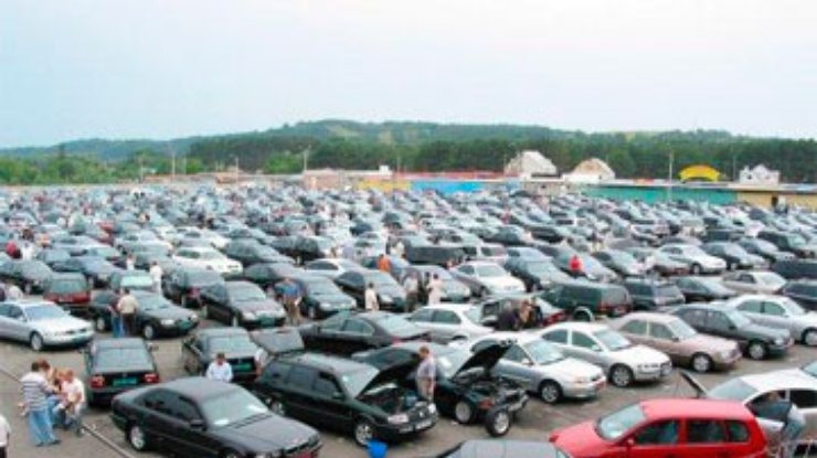В Украине растет цена на б/у автомобили