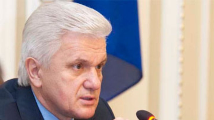 Оппозиция назвала Литвина "соучастником преступления" из-за языкового закона