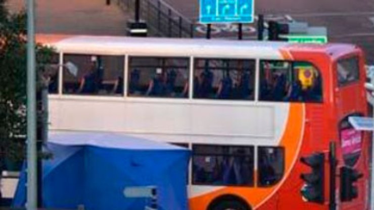 В Лондоне олимпийский автобус насмерть сбил велосипедиста