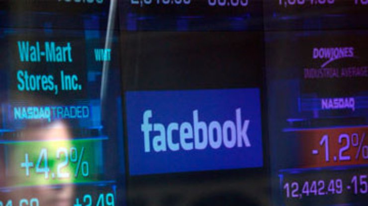 Акции Facebook упали до исторического минимума