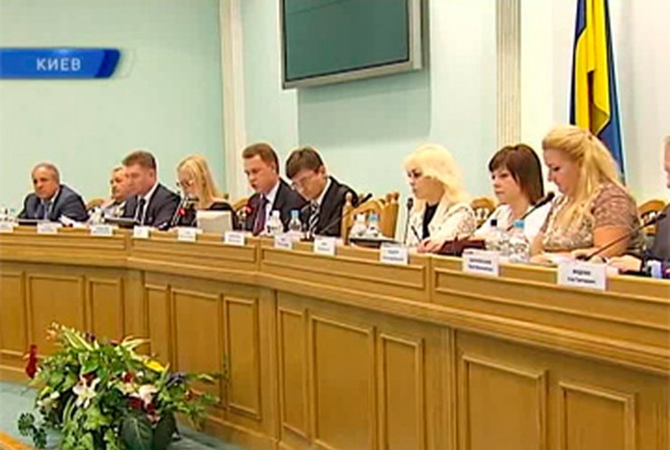 ЦИК запретила Тимошенко и Луценко участвовать в выборах