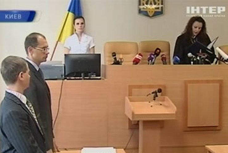 Печерский суд признал Юрия Луценко виновным в слежке за водителем