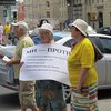 В Харькове под горсоветом митингуют против "языка"
