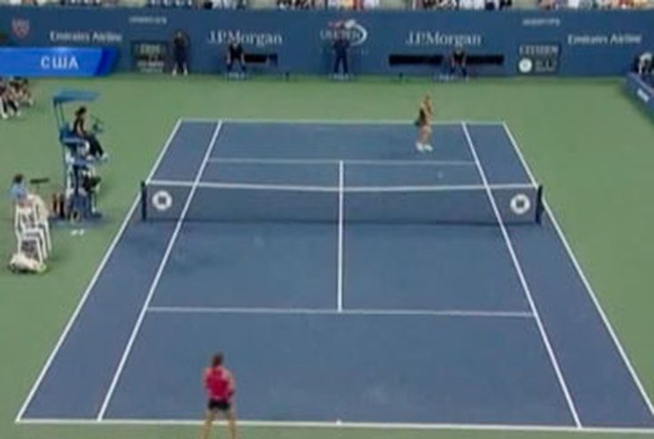 Шарапова и Стосур вышли в следующий круг US Open