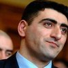 Помилованного азербайджанца, зарубившего топором армянина, повысили в звании