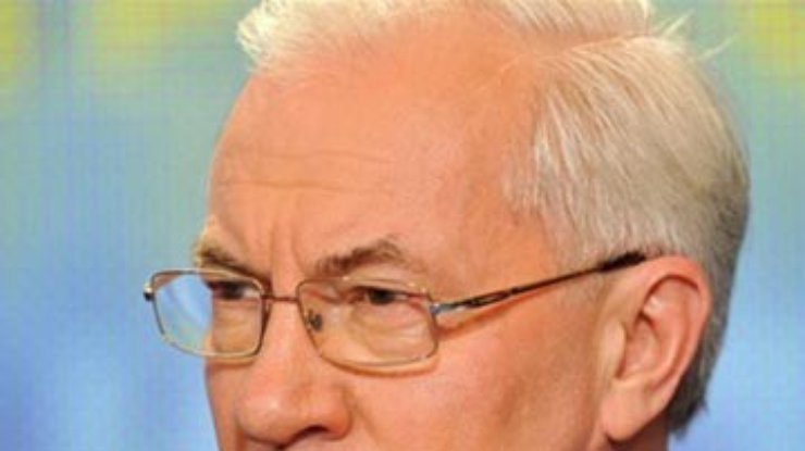 Азаров: Апокалипсиса не будет