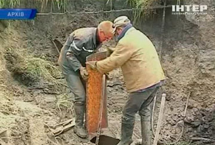В Алчевске второй раз за неделю прорвало водопровод