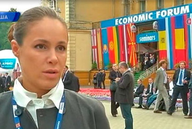 Наталья Королевская считает, что Украине нужна новая экономическая модель