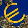 Евро успешно переживет 2012 год - опрос инвесторов