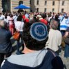 В Берлине евреи и мусульмане вместе защищали обрезание