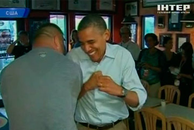 Обама посетил пиццерию во Флориде