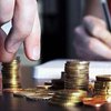Все больше украинцев предпочитают хранить сбережения в банках