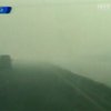 Сильный туман парализовал движение на северо-западе Китая