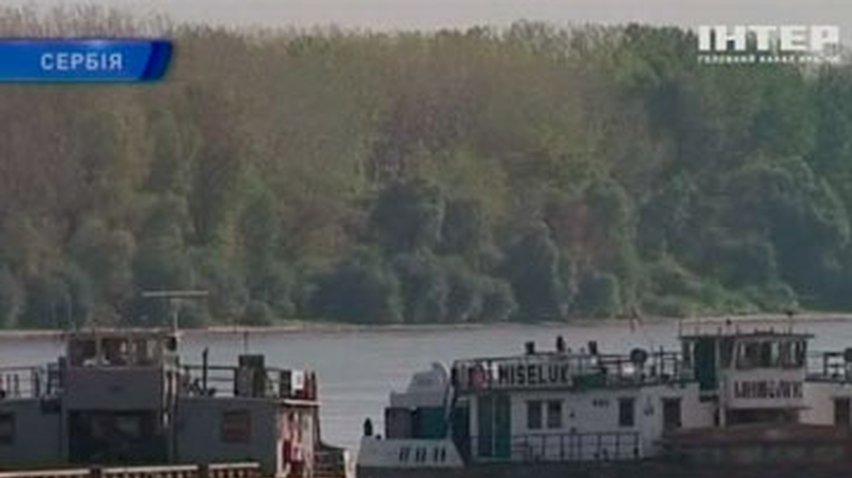 Работники сербской судоходной компании перекрыли Дунай