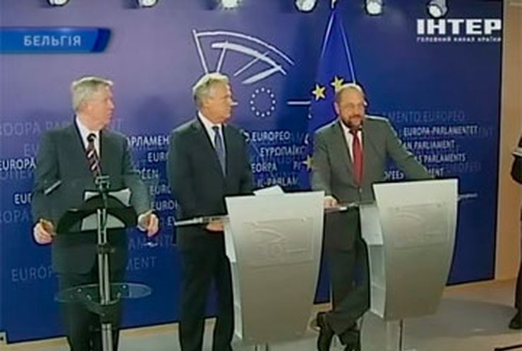 Квасневский и Кокс описали ситуацию в Украине на заседании ЕП