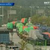 Южная Корея отправила фуры с зерном северному соседу