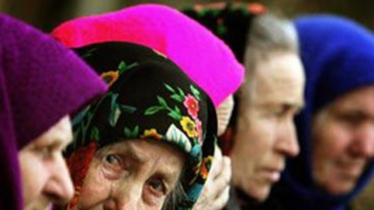 Старость приходит к украинцам уже в 40 лет