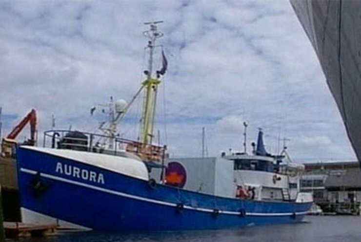 К берегам Марокко прибыло судно с оборудованием для абортов