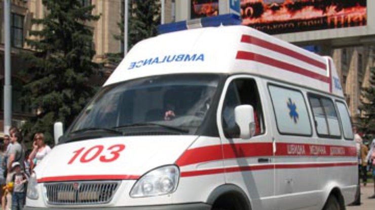 На Одесчине 20 человек госпитализированы из-за отравления на свадьбе