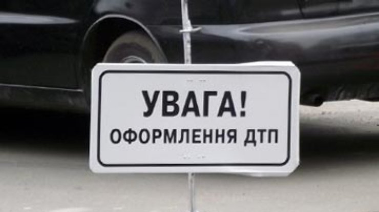 В центре Львова маршрутка попала в ДТП: 6 человек госпитализированы