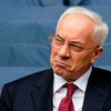 Азаров рассмешил рабочих, поведав им о зарплатах в 3,5 тысячи гривен