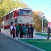 На Ангарском перевале в Крыму поставили памятник троллейбусу
