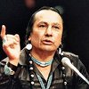 В США в резервации умер известный актер и борец за права индейцев