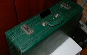 Забытый чемодан с духовым инструментом приняли за бомбу