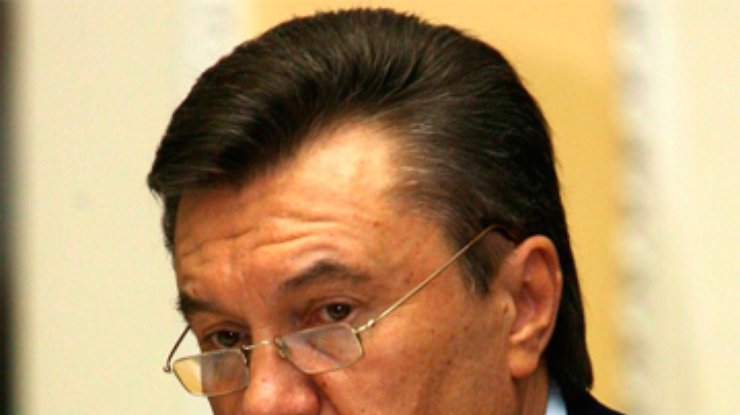Янукович в ноябре снова обсудит с Путиным "газовый вопрос"