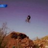 Велоэкстремалы радуют зрителей своими трюками