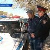 Казахские гаишники показывают нарушителям видео аварий