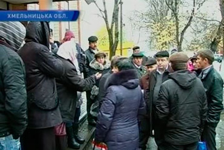 На Хмельнитчине оппозиционеры заблокировали работу окружкома