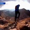 Немец на одноколесном велосипеде взобрался на Доломитовые горы