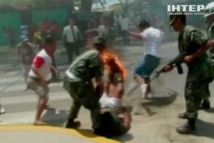 Во время марша Перу обгорели двое солдат