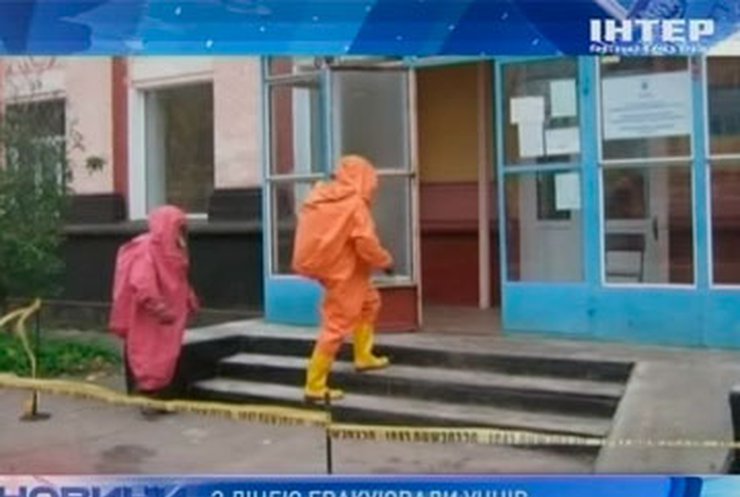 Кировоградских школьников эвакуировали из-за едкого запаха