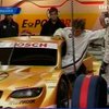 Гонщик-параолимпиец снова сел за руль болида "Формулы-1"