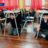 Чилийских школьников учили, как вести себя во время землетрясения