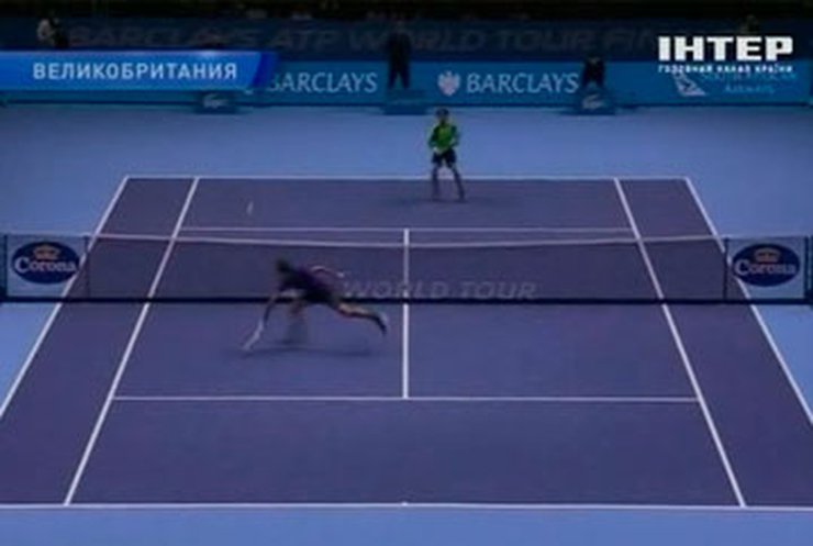 Федерер пробился в полуфинал итогового турнира года